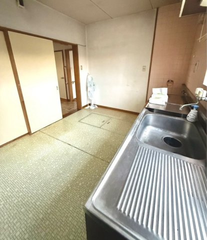 【中古戸建】前橋市下細井町のキッチン|■キッチン｜キッチンは広く、たっぷりな収納をご用意しております＾＾