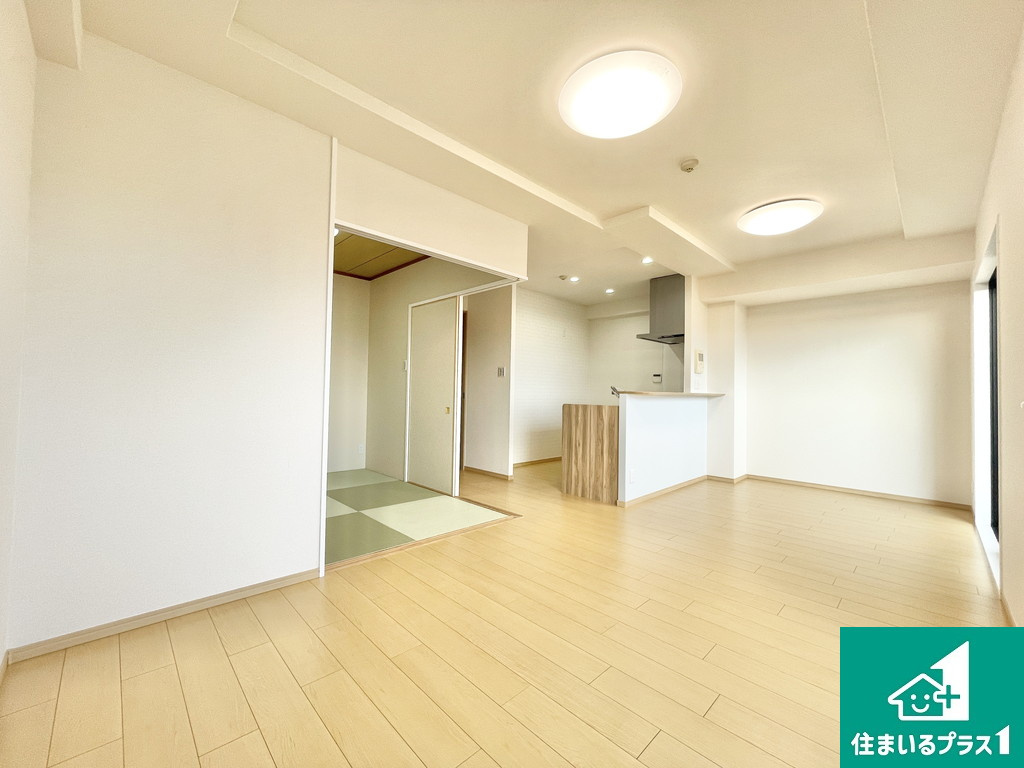 ライオンズマンション上野芝ガーデンシティの居間・リビング