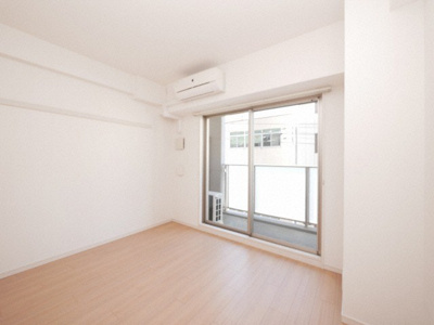 【洋室】 | クオーレ靭公園 | 広々とした洋室です