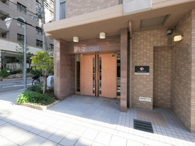 【エントランス】 | クオーレ靭公園 | 落ち着いたエントランスです