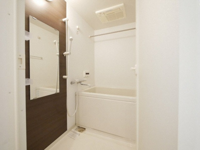 【浴室】 | クオーレ靭公園 | ゆったり過ごせるお風呂です