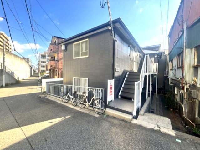 ラムールイワヤ