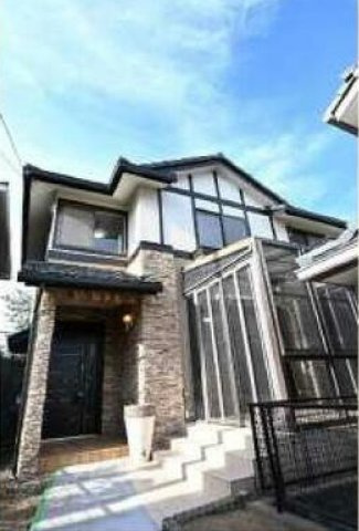 横浜市青葉区若草台 中古戸建て【仲介手数料無料】カースペース2台