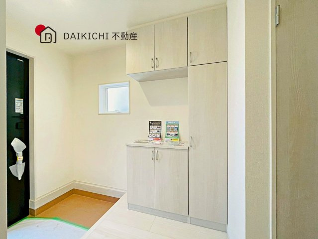 【玄関】 | 久喜栗原第2　Livele Garden.S　新築戸建　全9棟　5号棟