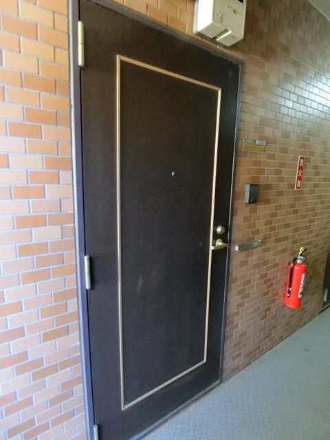 ライオンズマンション上石神井第３の玄関