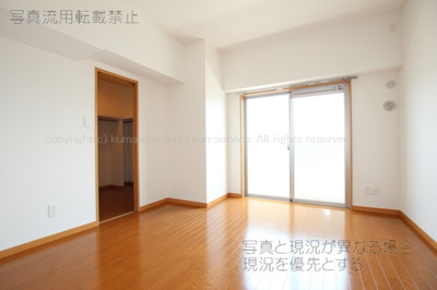 【居間・リビング】 | パルデンス・エコノⅦ | おしゃれな居間です
エコノⅦ601　2013年5月3日撮影