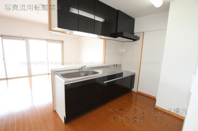 【キッチン】 | パルデンス・エコノⅦ | きれいなキッチンです
エコノⅦ601　2013年5月3日撮影