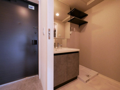 【独立洗面台】 | シーズンフラッツ阿波座 | 独立洗面台あり、毎朝おしゃれに忙しい女性の方におすすめです