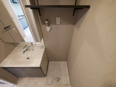 【設備】 | シーズンフラッツ阿波座 | 洗濯機置き場です