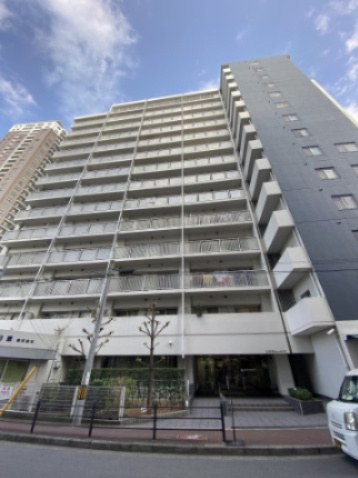 土佐堀ビューハイツの外観|◆ペット飼育が可能なだけでなく、共用部や管理体制にも安心の工夫が。心からくつろげる住まいをお探しの方へ♪
