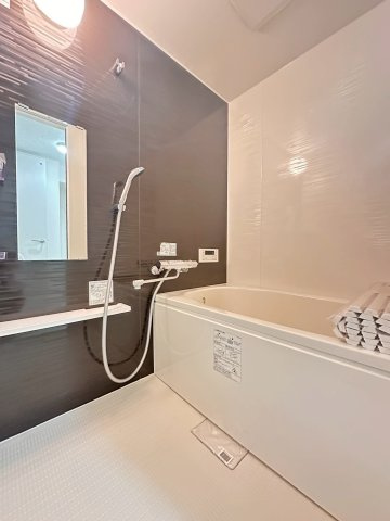 青葉丘マンションの浴室