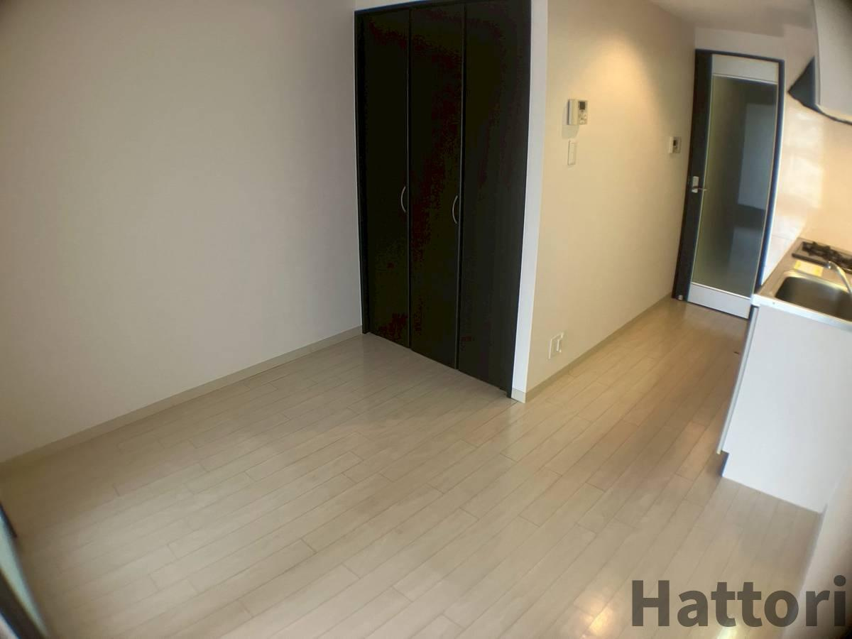 Gramercy Juso-higashi 2ndの居間・リビング