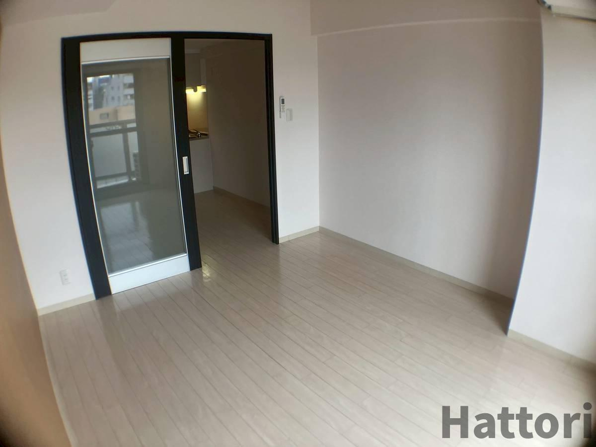 Gramercy Juso-higashi 2ndの居間・リビング