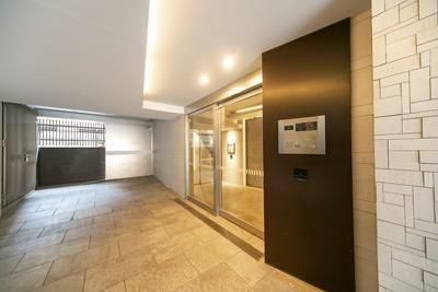 Buena Vista代々木のエントランス