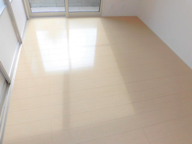 ペジーブル大垣の洋室