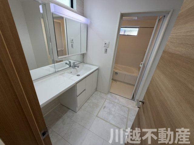 カースペース2台分　上福岡駅徒歩17分の独立洗面台|次の住まいまでサポートします