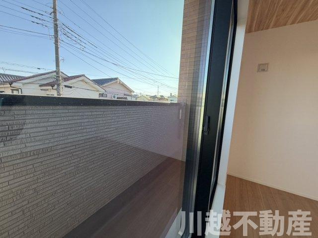 カースペース2台分　上福岡駅徒歩17分のバルコニー|ドリンクサービスあります