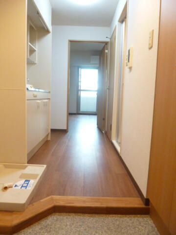 スカイコート神楽坂第２の玄関