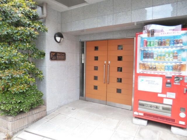 スカイコート神楽坂第２のエントランス