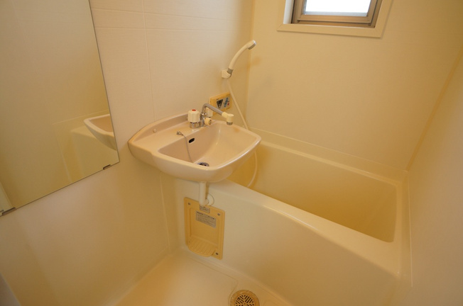 【浴室】 | サンシャルム万代