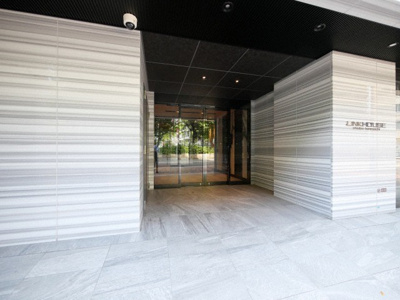 【エントランス】 | プライマル靱本町 | ゆとりのあるエントランスです