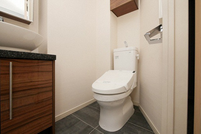 【トイレ】 | プライマル靱本町 | シンプルで使いやすいトイレです