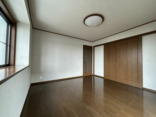 泉区中田東1丁目　中古戸建　3740万円の洋室