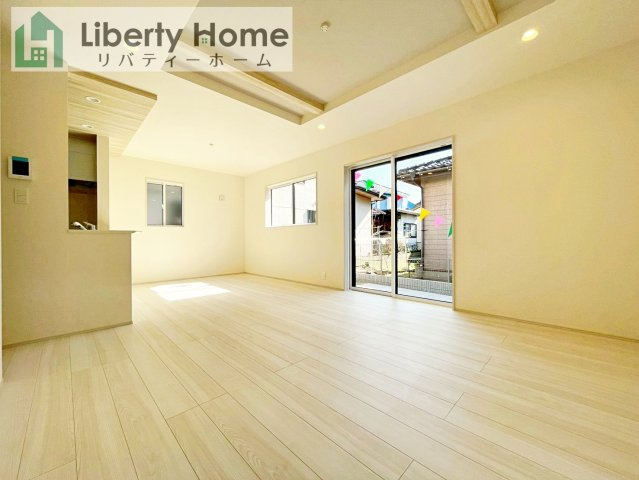 龍ケ崎市姫宮町　新築戸建の駐車場