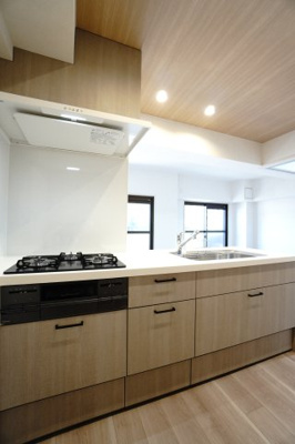 【キッチン】 | 【上質リノベ】ペルル中山南 | 室内（2025年11月15日13：00頃）撮影