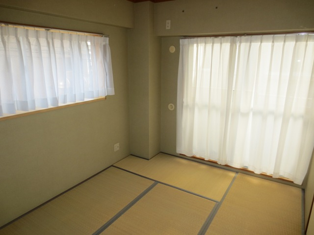 シャンブル武蔵浦和の和室