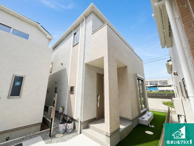 明石市二見町東二見　新築一戸建ての外観|安心の10年保証！外観を美しく保ち、雨水で汚れを落とします！気になることがありましたら、お気軽にお問い合わせください！