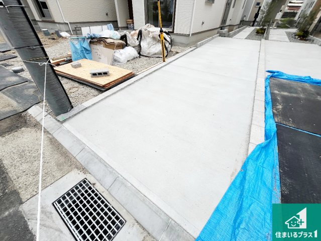 明石市二見町東二見　新築一戸建ての駐車場|2台分の駐車スペース有り！急な来客でも安心です！