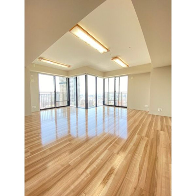 【居間・リビング】 | アートアルテールコンドミニアムフロア