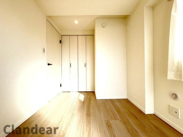 ライオンズマンション東向島第2の洋室|ドキドキの新生活も、安心してスタート。ぴったりの住まいを見つけませんか？クランディアが一緒に住まい選びをサポートします‼　まずは、お気軽にお問合せください　＃クランディア