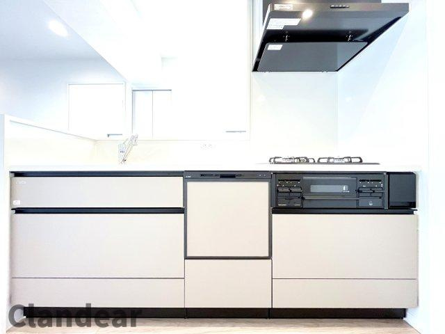 ライオンズマンション東向島第2のキッチン|ドキドキの新生活も、安心してスタート。ぴったりの住まいを見つけませんか？クランディアが一緒に住まい選びをサポートします‼　まずは、お気軽にお問合せください　＃クランディア