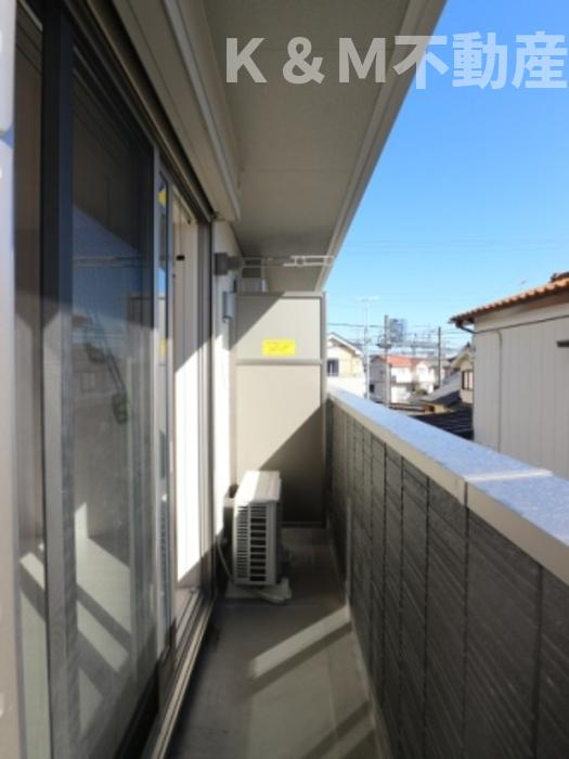 レーヴマニフィック南柏のバルコニー|バルコニーからの眺めを楽しみながら食事をしませんか