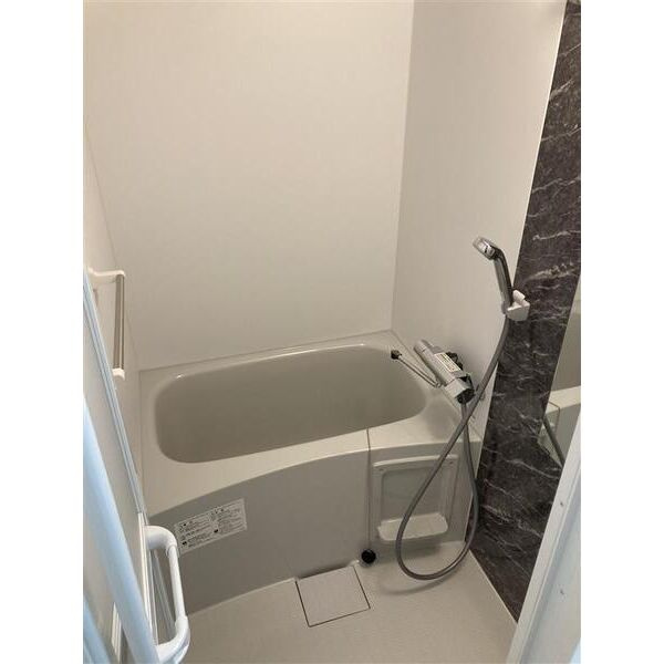 S-RESIDENCE金山altano(アルターノ)の浴室|コンパクトで使いやすいお風呂です