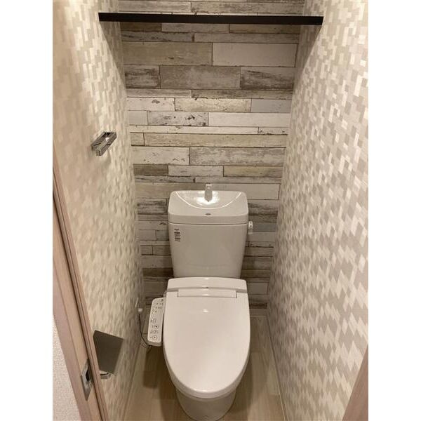 S-RESIDENCE金山altano(アルターノ)のトイレ|落ち着いたトイレです