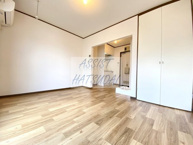 アーバンS’ｓ（アーバンエスズ）の洋室