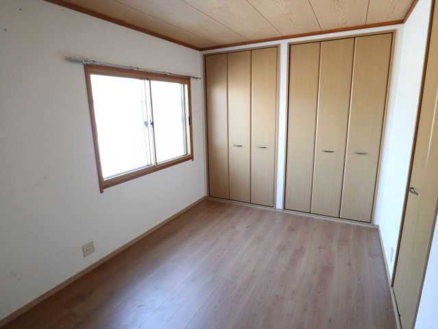 ビューコート寺家の寝室