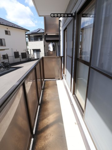 ビューコート寺家のバルコニー