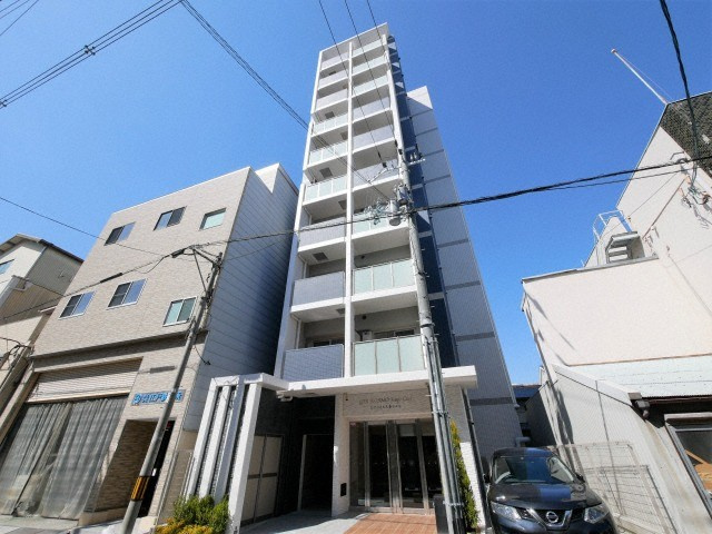 ジアコスモ九条シエルの外観