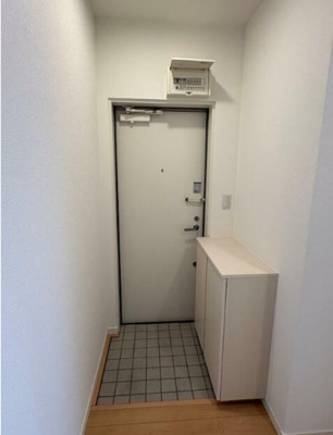 【玄関】 | リブフラット東六郷