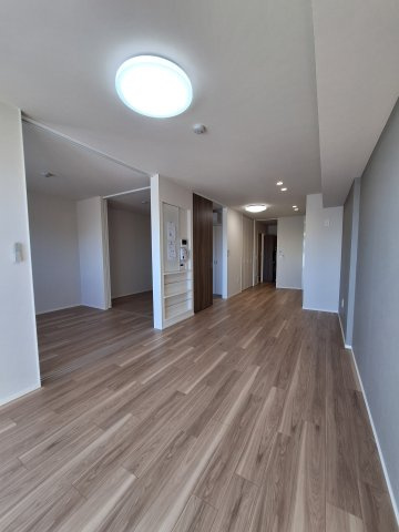 (シニア限定)ヘーベルVillage春日の居間・リビング