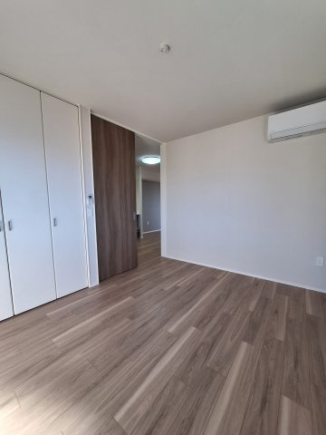 (シニア限定)ヘーベルVillage春日の洋室