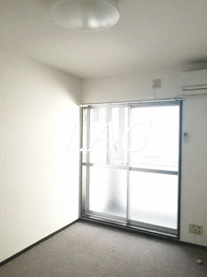 【居間・リビング】 | ウィンベルソロ曳舟第2 | 洋室のお部屋です。