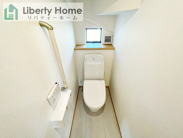 ひたちなか市足崎　新築戸建　A号棟のトイレ