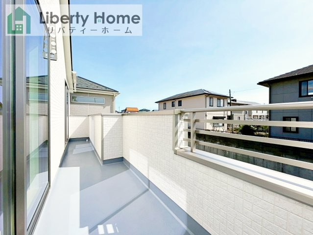 ひたちなか市足崎　新築戸建　A号棟のバルコニー