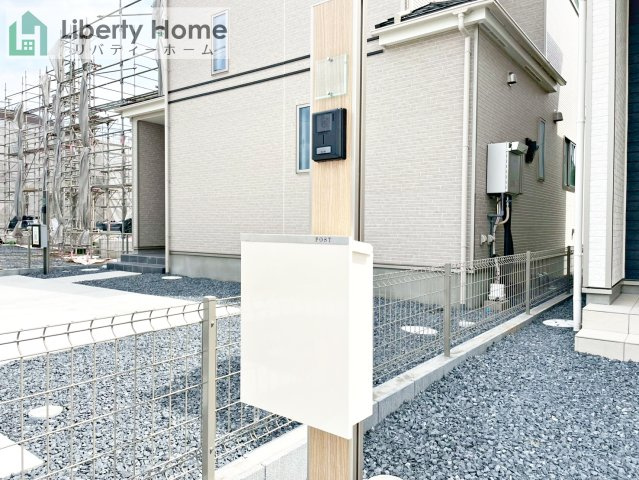ひたちなか市足崎　新築戸建　A号棟のエントランス