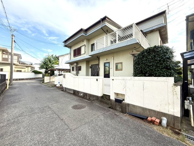 泉佐野市中庄　中古戸建の外観
